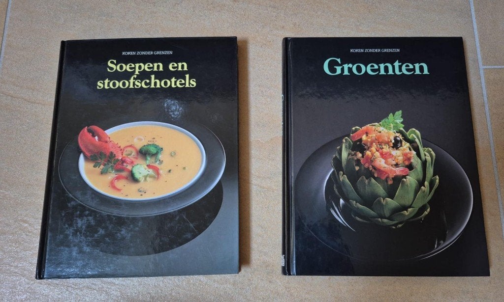 2 kookboeken, Groenten en Soepen & Stoofschotels, Ophalen of Verzenden, Zo goed als nieuw