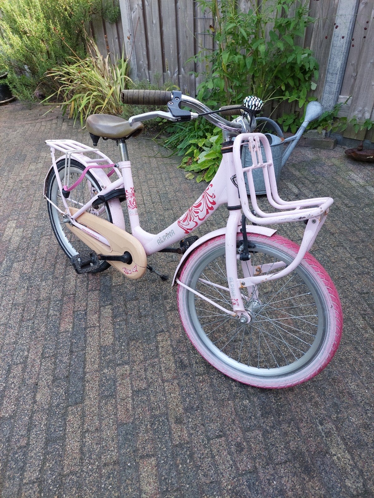 Meisjesfiets Alpina, 20 inch, Ophalen, Terugtraprem, Gebruikt, Alpina