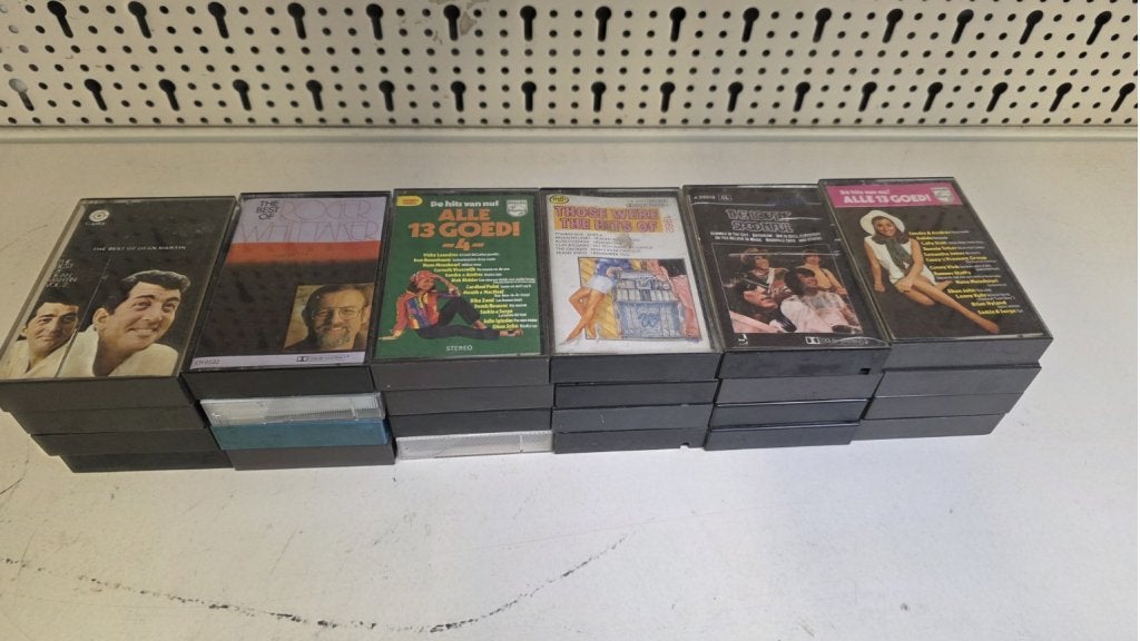 Partij 24 Muziekcassettes (Cassettebandjes), Cd's en Dvd's, Cassettebandjes, Ophalen of Verzenden, Niet ingevuld, Niet ingevuld