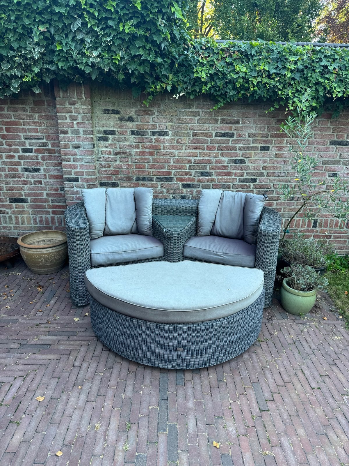 Wicker Loveseat met Hocker - Gebruikt, Gebruikt, Loungeset, Wicker, Bank