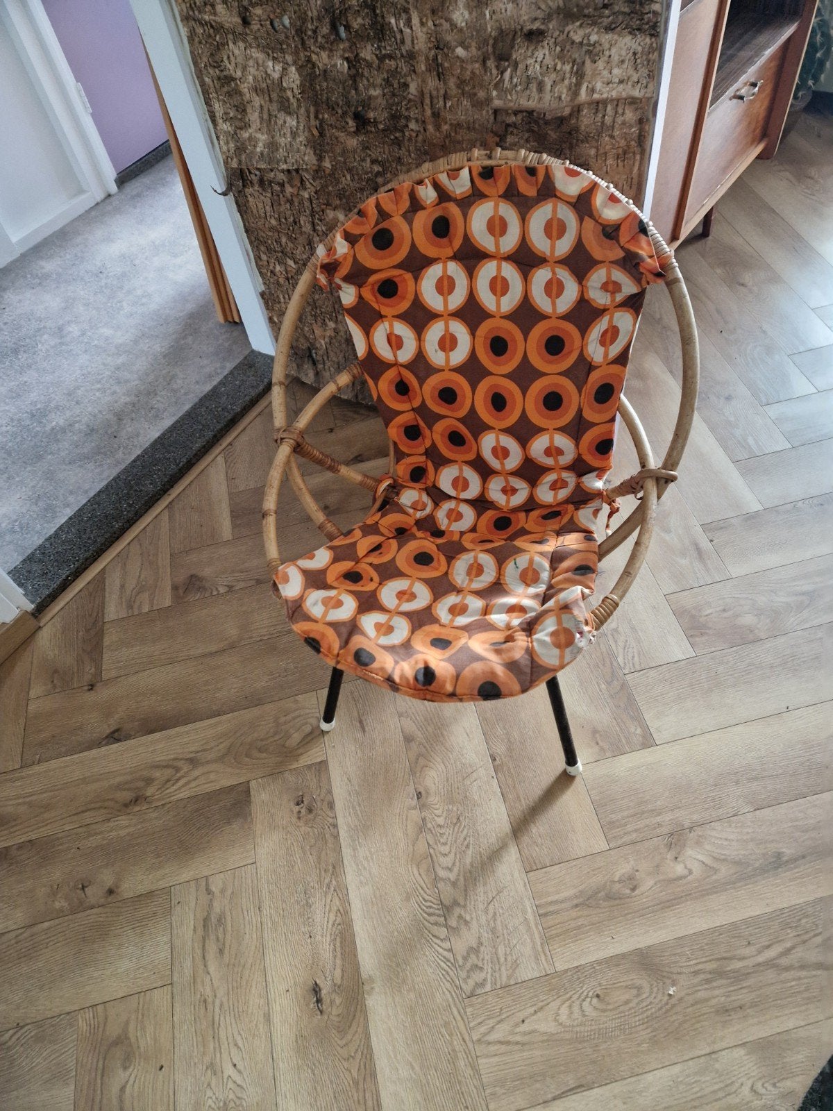 rotan stoeltje, Huis en Inrichting, Stoelen, Ophalen, Bruin, Eén