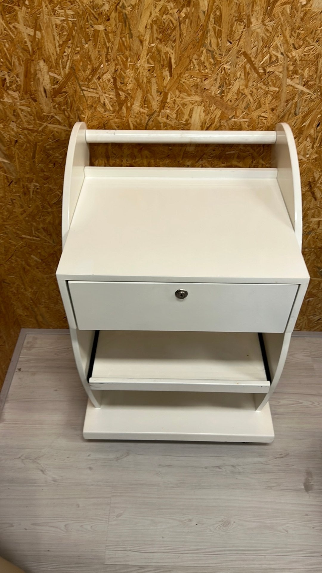 Schoonheidsspecialisten werk trolley, Ophalen, Gebruikt