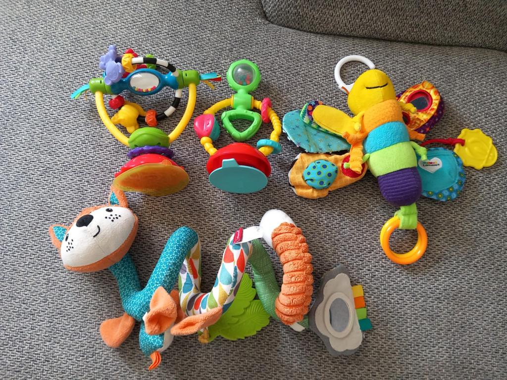 Baby speelgoed zuignap en hanger, Ophalen of Verzenden, Zo goed als nieuw, Overige typen, Met geluid