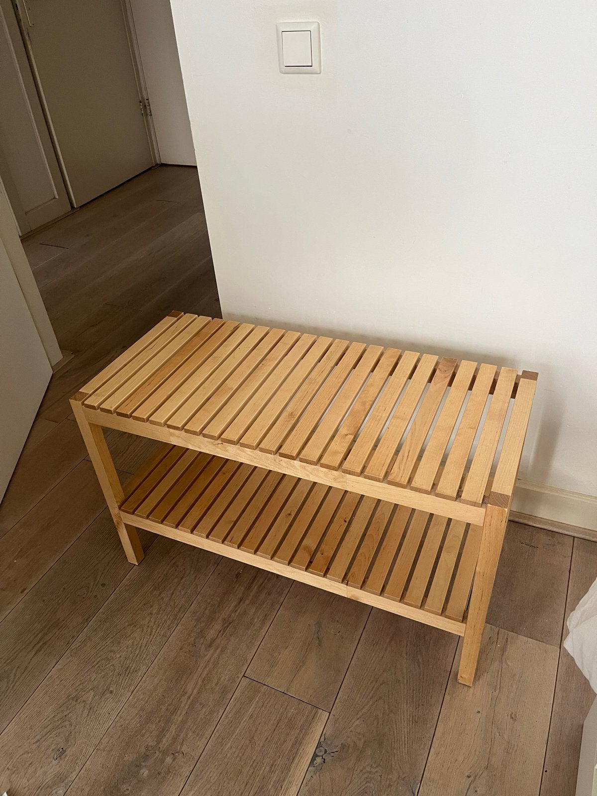 Wooden shoe rack, Ophalen, Gebruikt