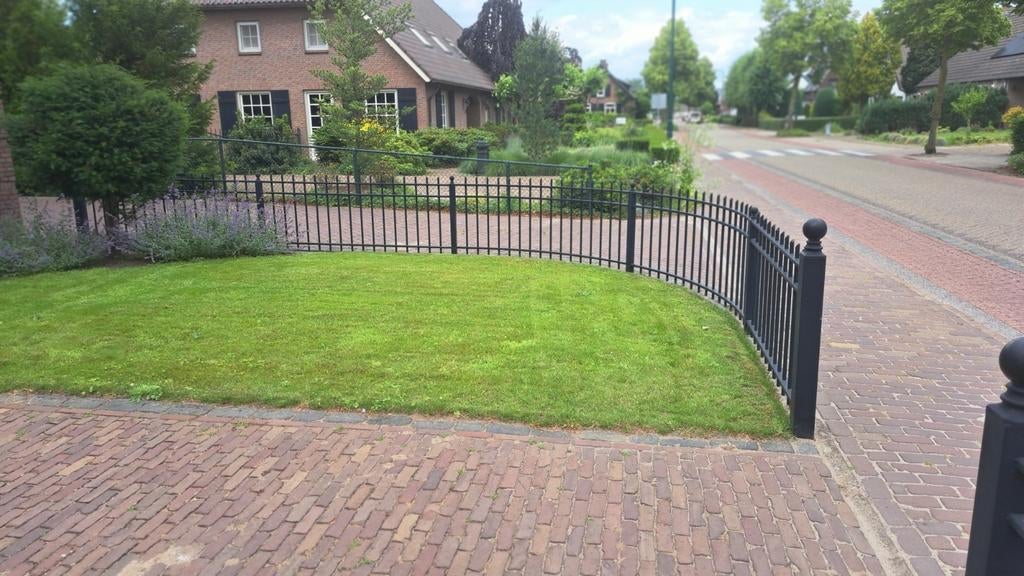 Zwart sierhekwerk., Tuin en Terras, Ophalen of Verzenden, Gebruikt, IJzer, Sierhekwerk