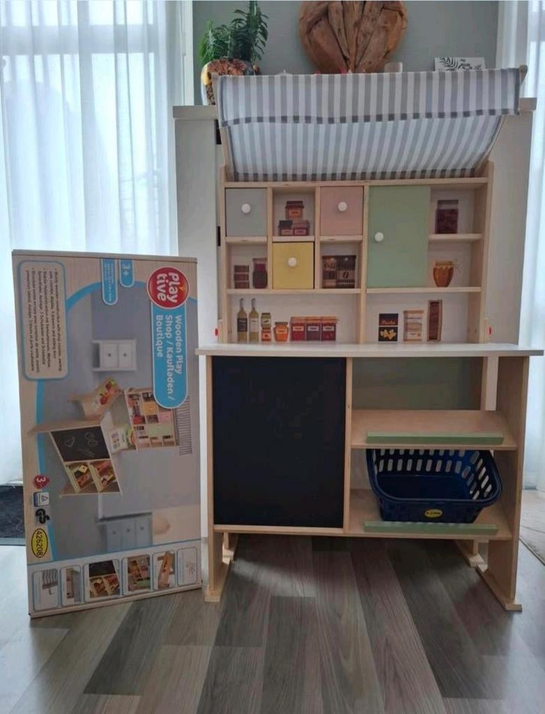 Houten winkeltje, Kinderen en Baby's, Speelgoed | Houten speelgoed, Gebruikt, Meubelstuk of Keukentje, Ophalen