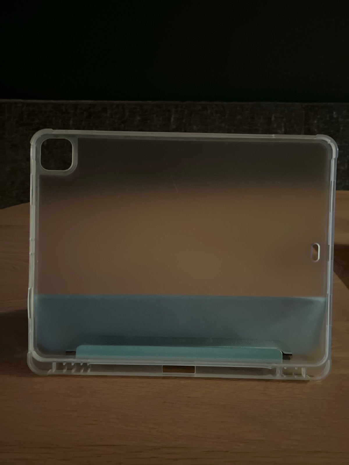 iPad Pro 11 inch hoesje met transparante achterkant, Computers en Software, Ophalen of Verzenden, Zo goed als nieuw, 11 inch, Bescherming voor- en achterkant