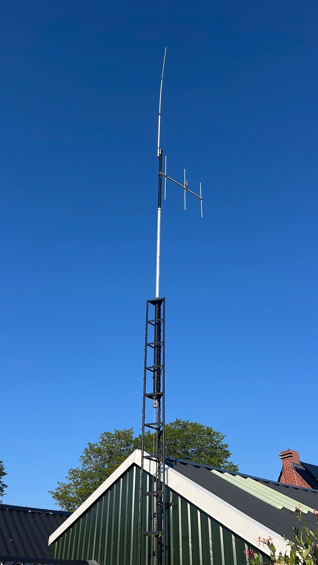 Uitschuifbare constructiemast + lier, Ophalen, Zo goed als nieuw, Mast