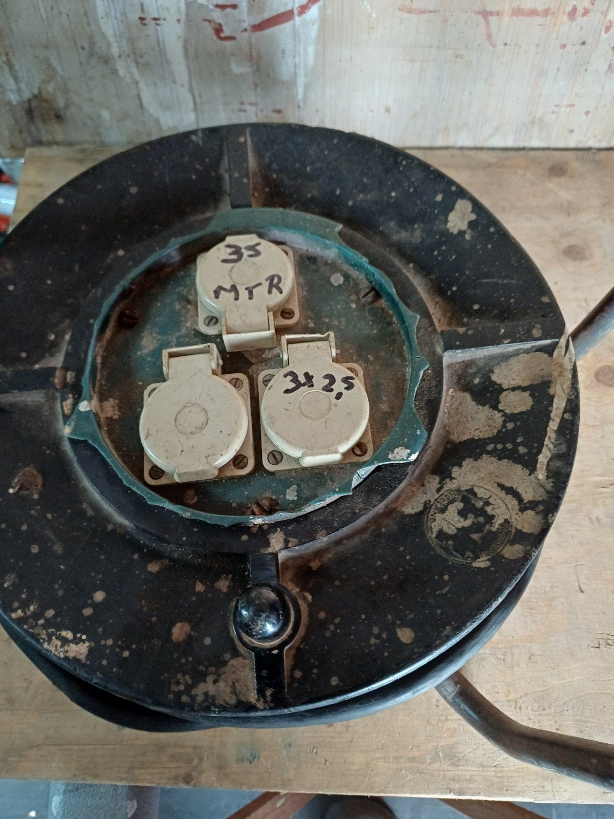 verleng haspel 35 mtr, Ophalen