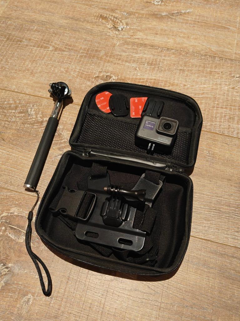 GoPro Hero 5 met accessoires en koffer, Ophalen of Verzenden