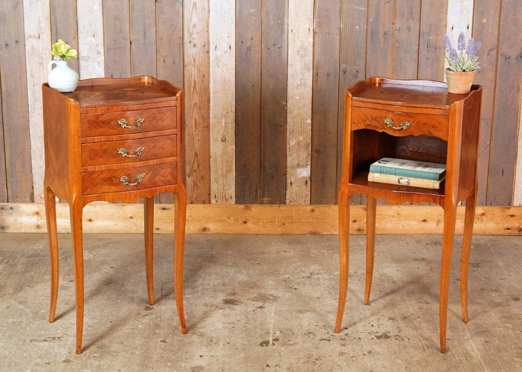 Set van 2 sierlijke Franse nachtkastjes Louis XV-stijl bloem, Gebruikt, Ophalen of Verzenden, --, --