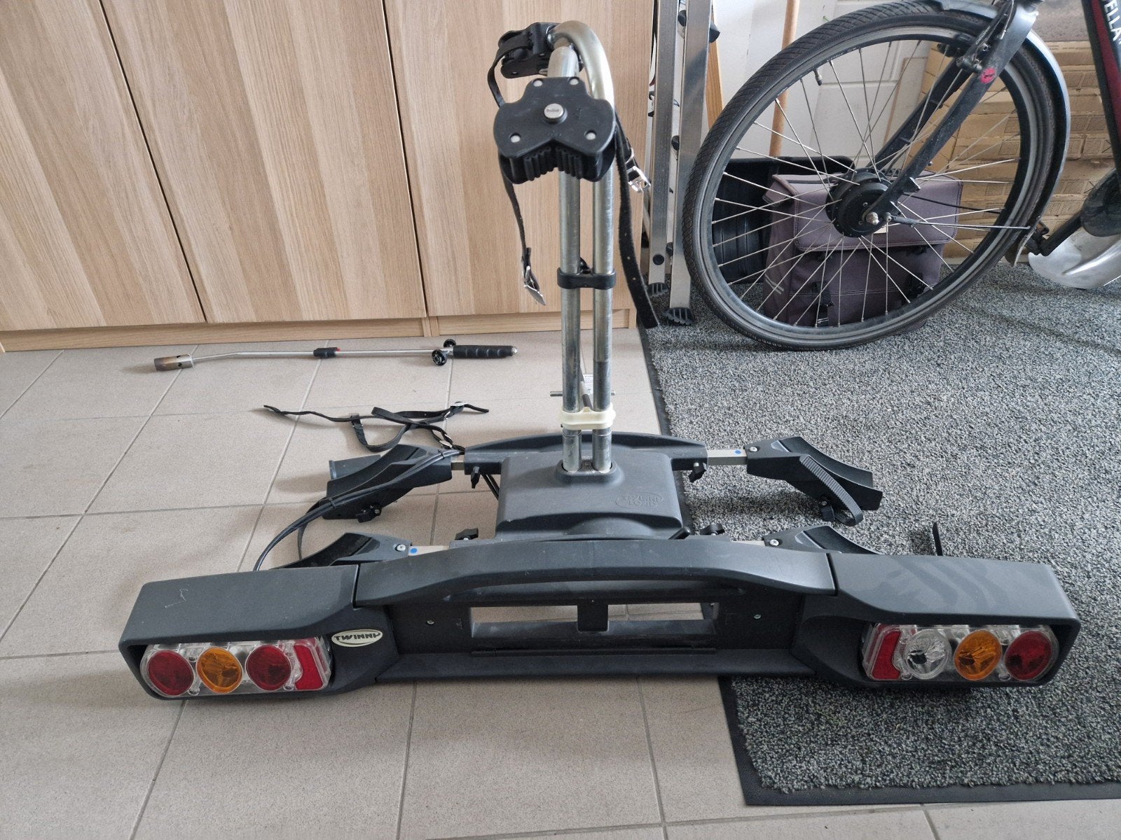 Fietsendrager voor 2 elektrische fietsen - Trekhaakdrager, Auto diversen, Fietsendragers, Gebruikt, Trekhaakdrager, 2 fietsen