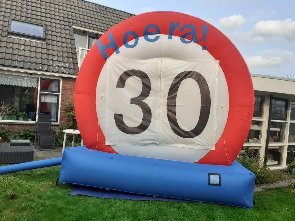 Te koop opblaasbaar verkeersbord, Ophalen