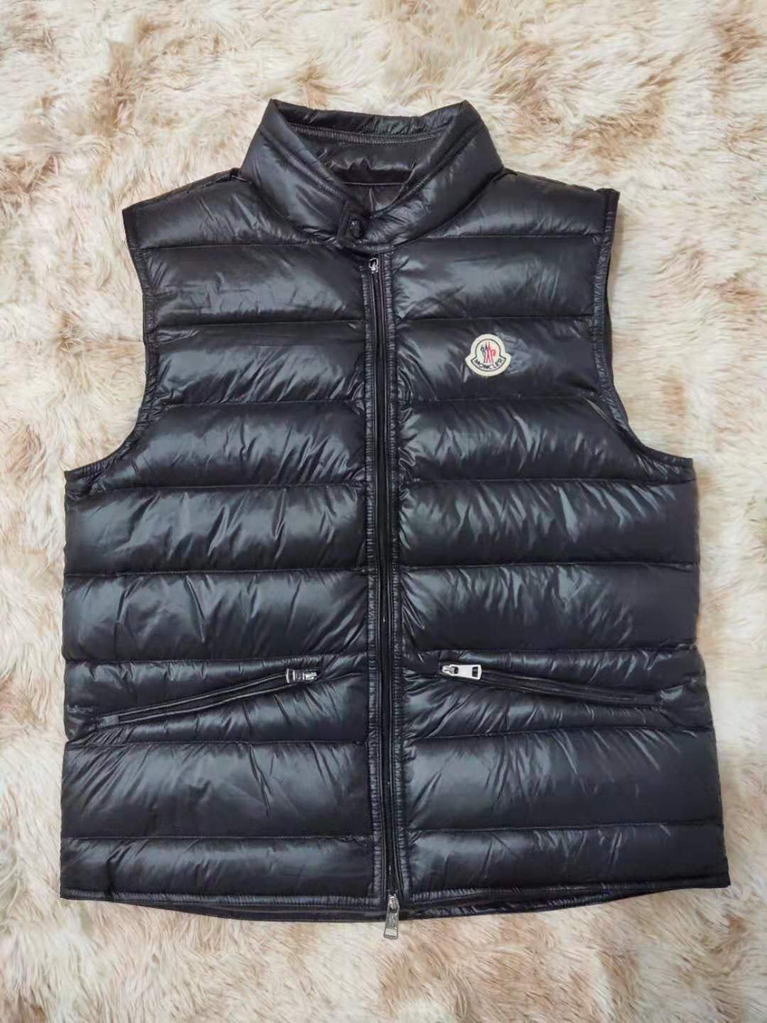 Moncler Bodywarmer Nieuw Navy Blue Maat S, Ophalen of Verzenden, Nieuw, Maat 46 (S) of kleiner, Blauw