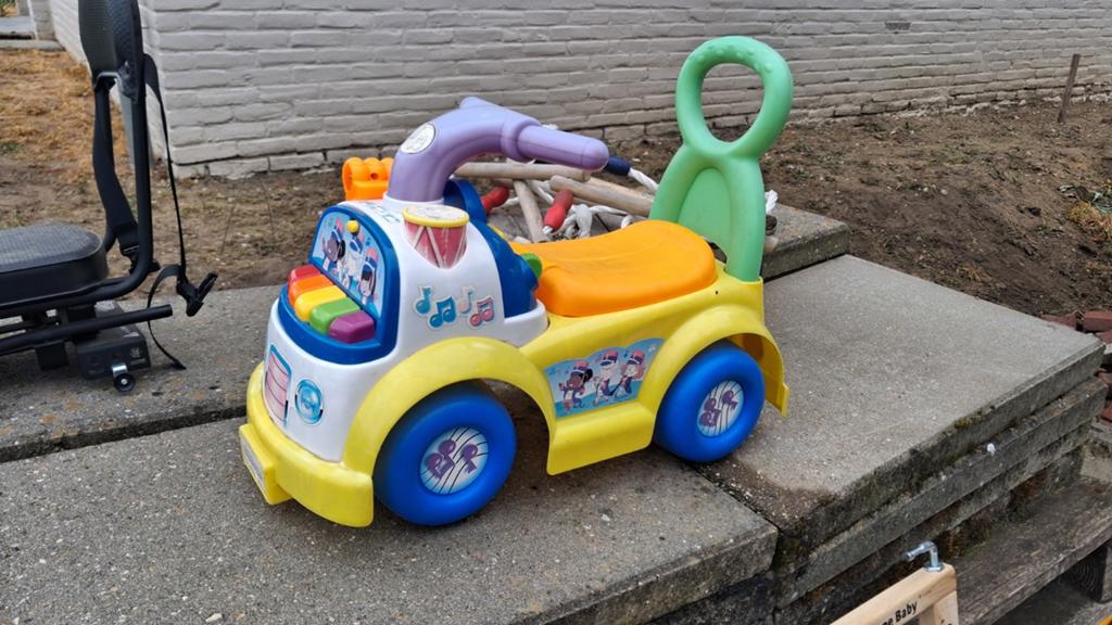 Loopauto met geluid en lichtjes, Ophalen of Verzenden, Gebruikt, Loopvoertuig