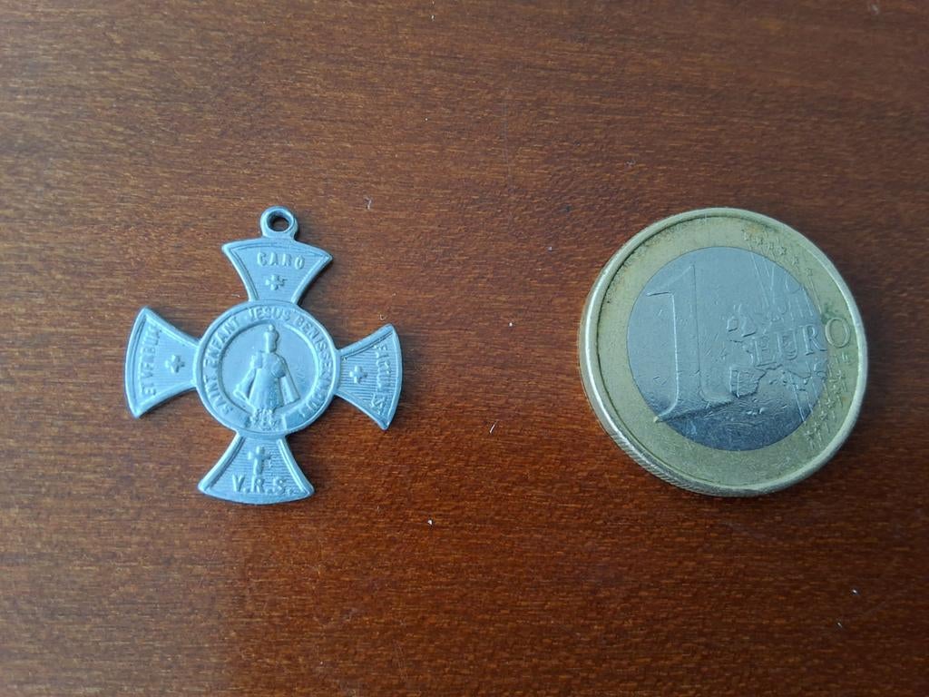 Antieke Franse Religieuze Medaille - Kindje Jezus van Praag, Ophalen of Verzenden