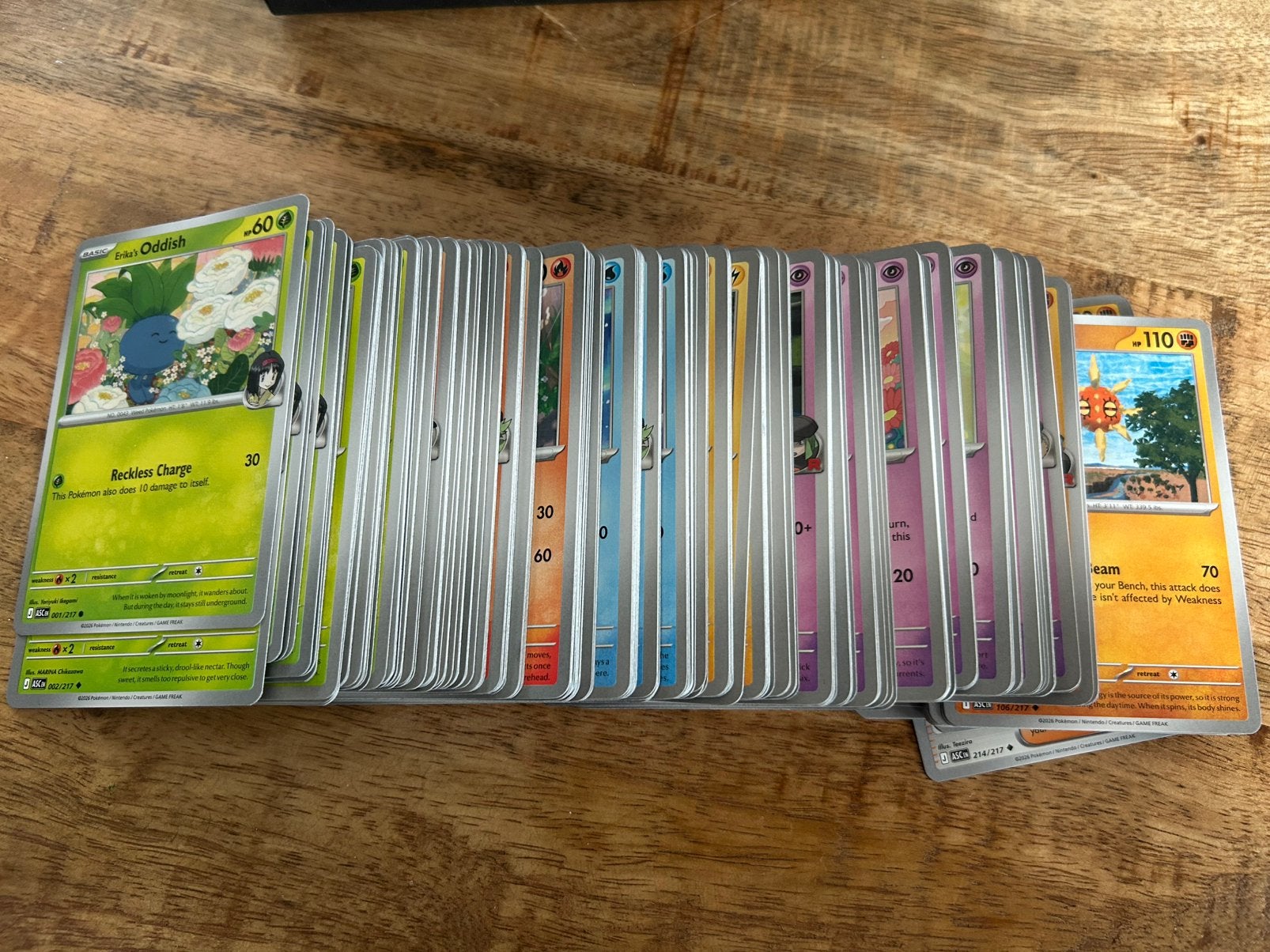 228 pokemon kaarten escended heroes, Hobby en Vrije tijd, Verzamelkaartspellen | Pokémon, Ophalen of Verzenden, Zo goed als nieuw