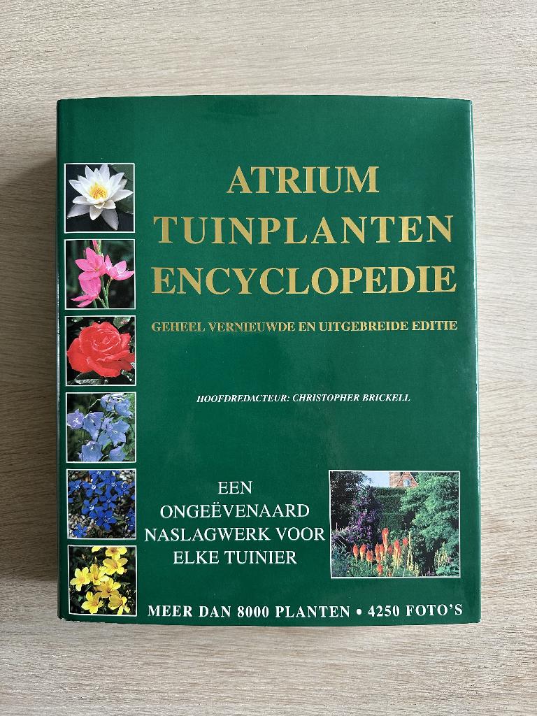 Atrium Tuinplanten Encyclopedie, Ophalen of Verzenden, Gelezen, Tuinieren en Tuinplanten