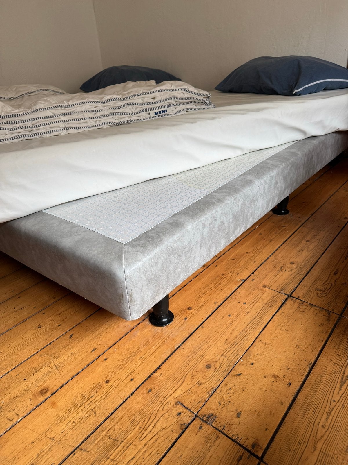 Norma Boxspring Eenpersoonsbed - Grijs/Beige, Ophalen, Gebruikt, 90 cm, Eenpersoons