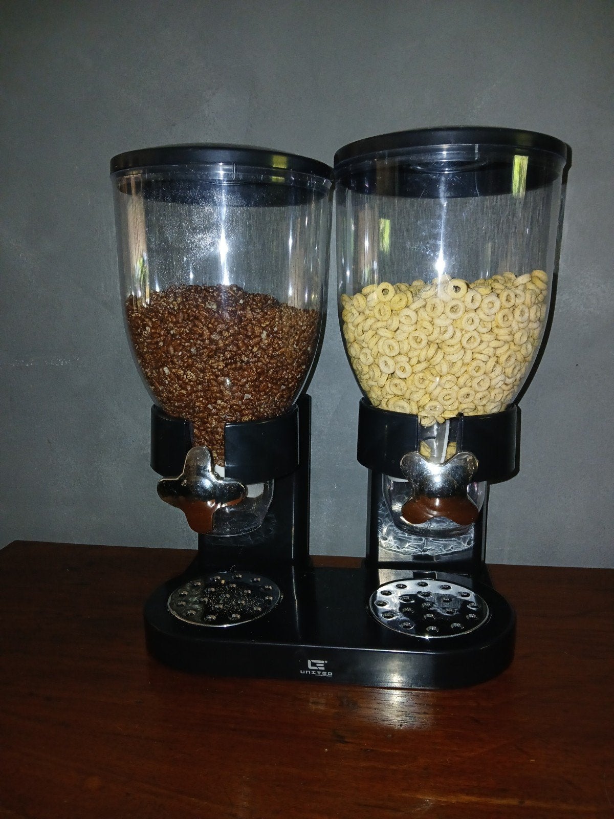 United Dubbele Cornflakes Dispenser - Luxe Ontbijtcomfort, Huis en Inrichting, Ophalen of Verzenden