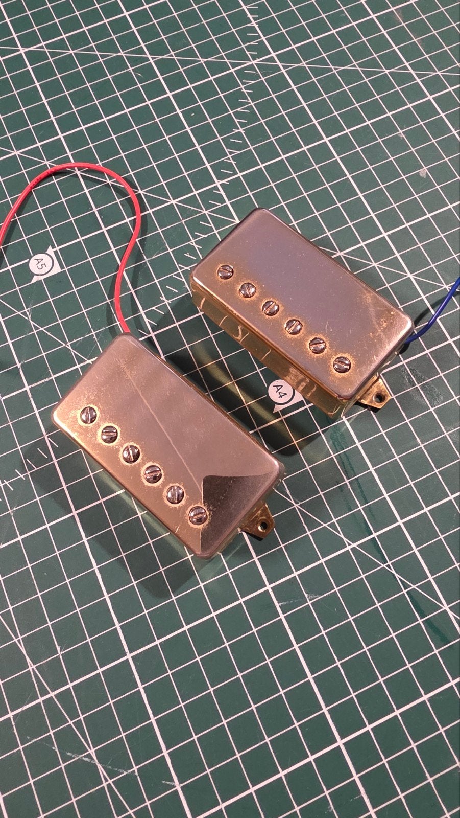Twee vintage Korea Humbuckers, Muziek en Instrumenten, Instrumenten | Onderdelen, Ophalen, Zo goed als nieuw, Elektrische gitaar