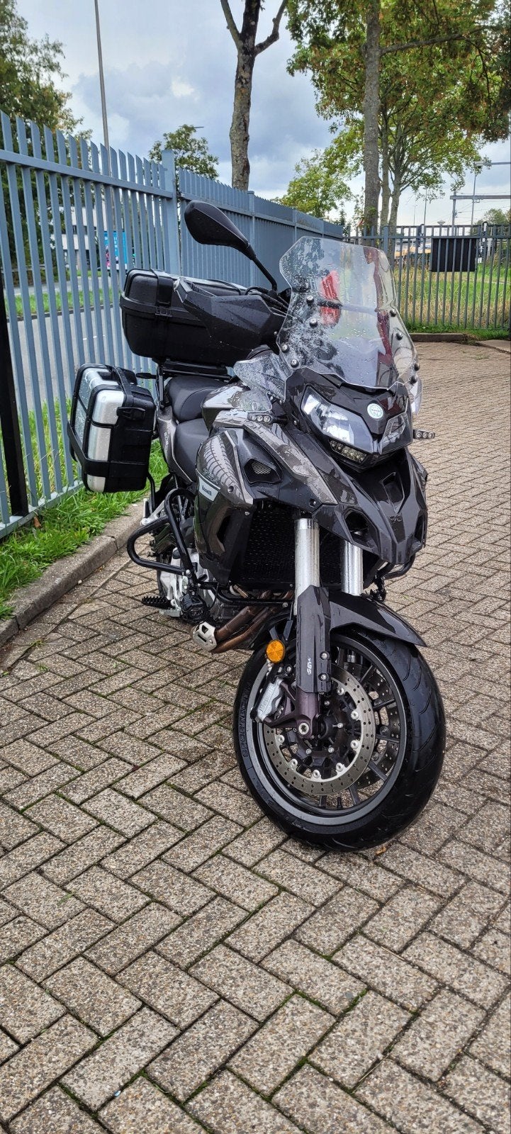 kofferset trekker Benelli TRK 502 A2 15.000km onderhoud, Fietsen en Brommers, Ophalen