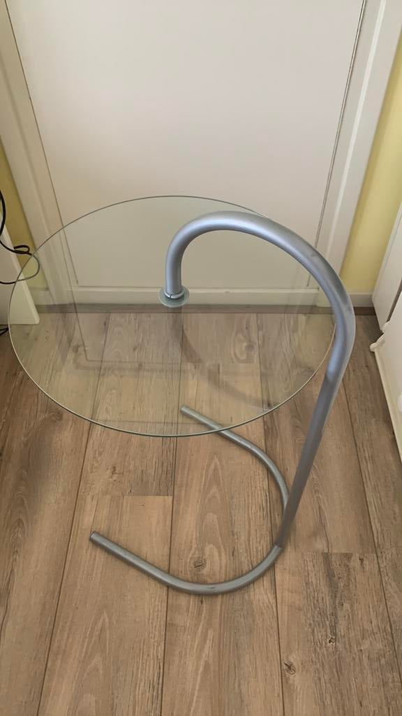 Bijzettafeltje, Huis en Inrichting, Tafels | Bijzettafels, 45 tot 60 cm, Minder dan 55 cm, Rond, Ophalen of Verzenden