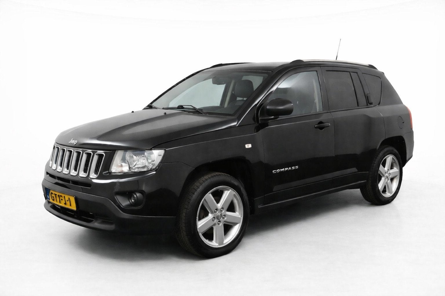 Jeep Compass 2.0 Limited Airco Cruise Leder Stoelverw Trekhk, Auto's, Jeep, 450 kg, Gebruikt, Zwart, Stoelverwarming