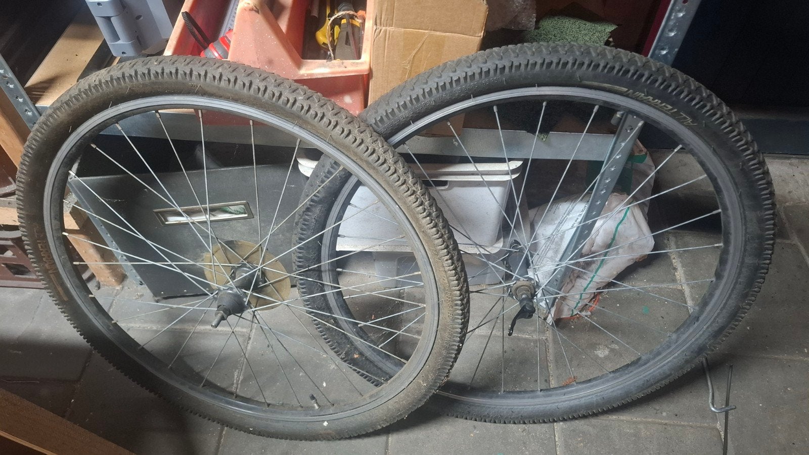 2x Btwin wielen 27.5 inch, Ophalen