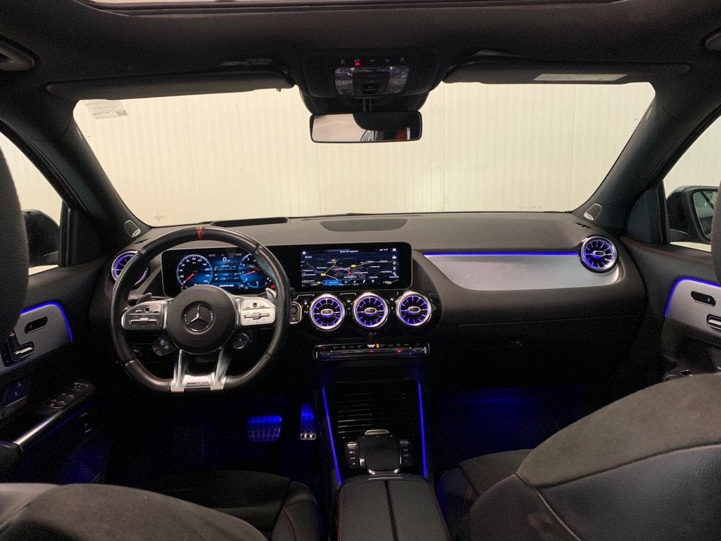 Mercedes-Benz GLA-klasse AMG 35 4MATIC | PANO | HUD | BURMES, Auto's, Automaat, Euro 6, 4 cilinders, Bedrijf