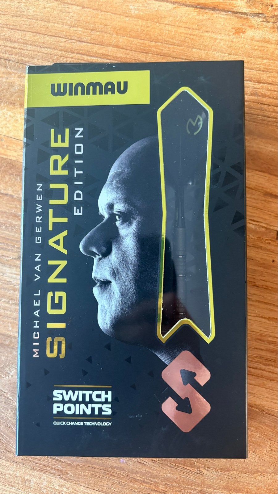 Winmau Michael van Gerwen Signature Edition Darts 22g, Sport en Fitness, Darts, Ophalen, Nieuw, Pijlen