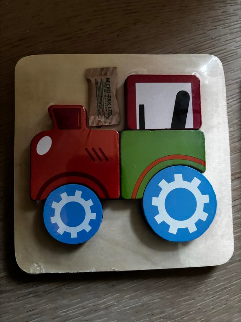 2 Playtive kinderpuzzels: Krokodil en Tractor, Ophalen, 2 tot 4 jaar, Zo goed als nieuw, Van hout