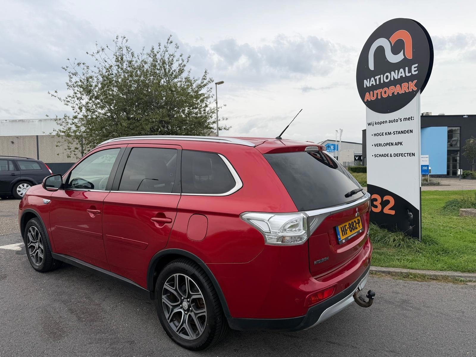 Mitsubishi Outlander | 2015 | 2.0 PHEV Limited Edition X-Lin, 1998 cc, Euro 6, 4 cilinders, Vierwielaandrijving