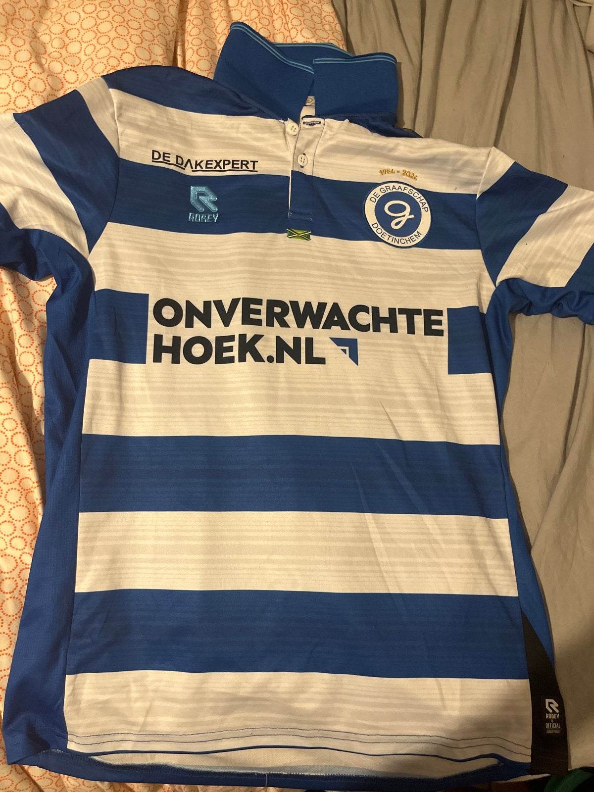De Graafschap Voetbalshirt + broek 2024 - Officieel &, Overige maten, Zo goed als nieuw, Voetbal, Verzenden