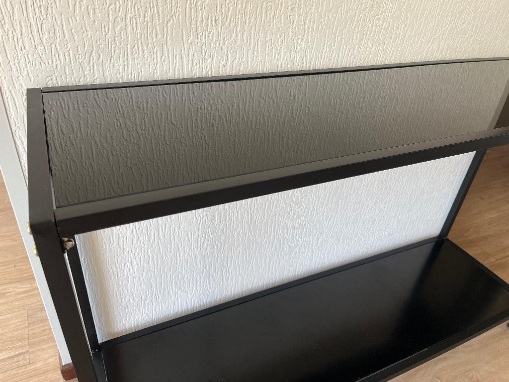 Wandtafel, gehard glas, zwart, Ophalen, 100 tot 150 cm, Glas, Zo goed als nieuw