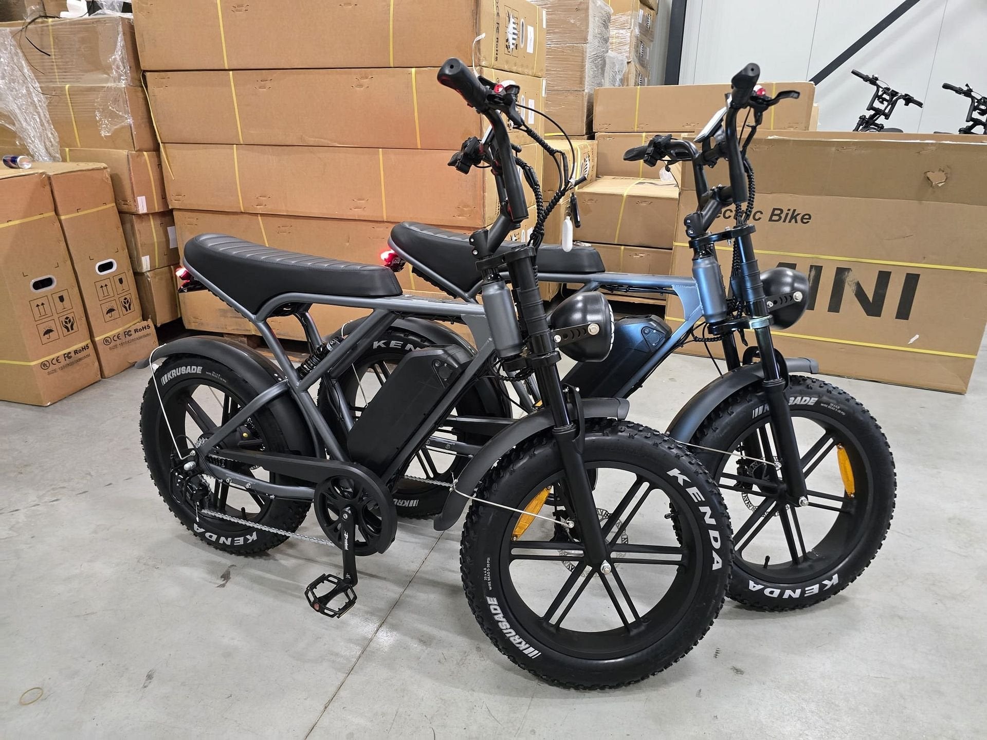 Fatbike H9 Pro Nardo + Alle accessoires gratis+ Bleutooth, Fietsen en Brommers, Elektrische fietsen, Overige merken, -, -, Nieuw