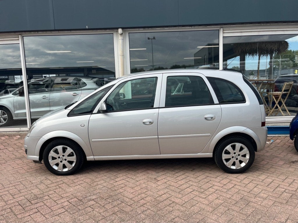 Opel MERIVA 1.6 16V Temptation Airco Cruise LMV Radio/cd, Voorwielaandrijving, 15 km/l, Gebruikt, 4 cilinders