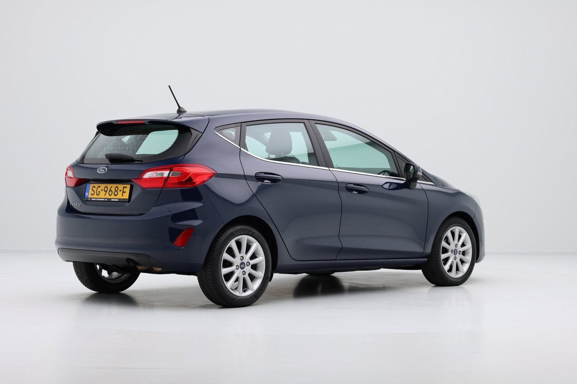 Ford Fiesta 1.0 EcoBoost Titanium 5-drs Clima|CarPlay|LMV|Cr, Auto's, Stof, Gebruikt, Euro 6, Blauw