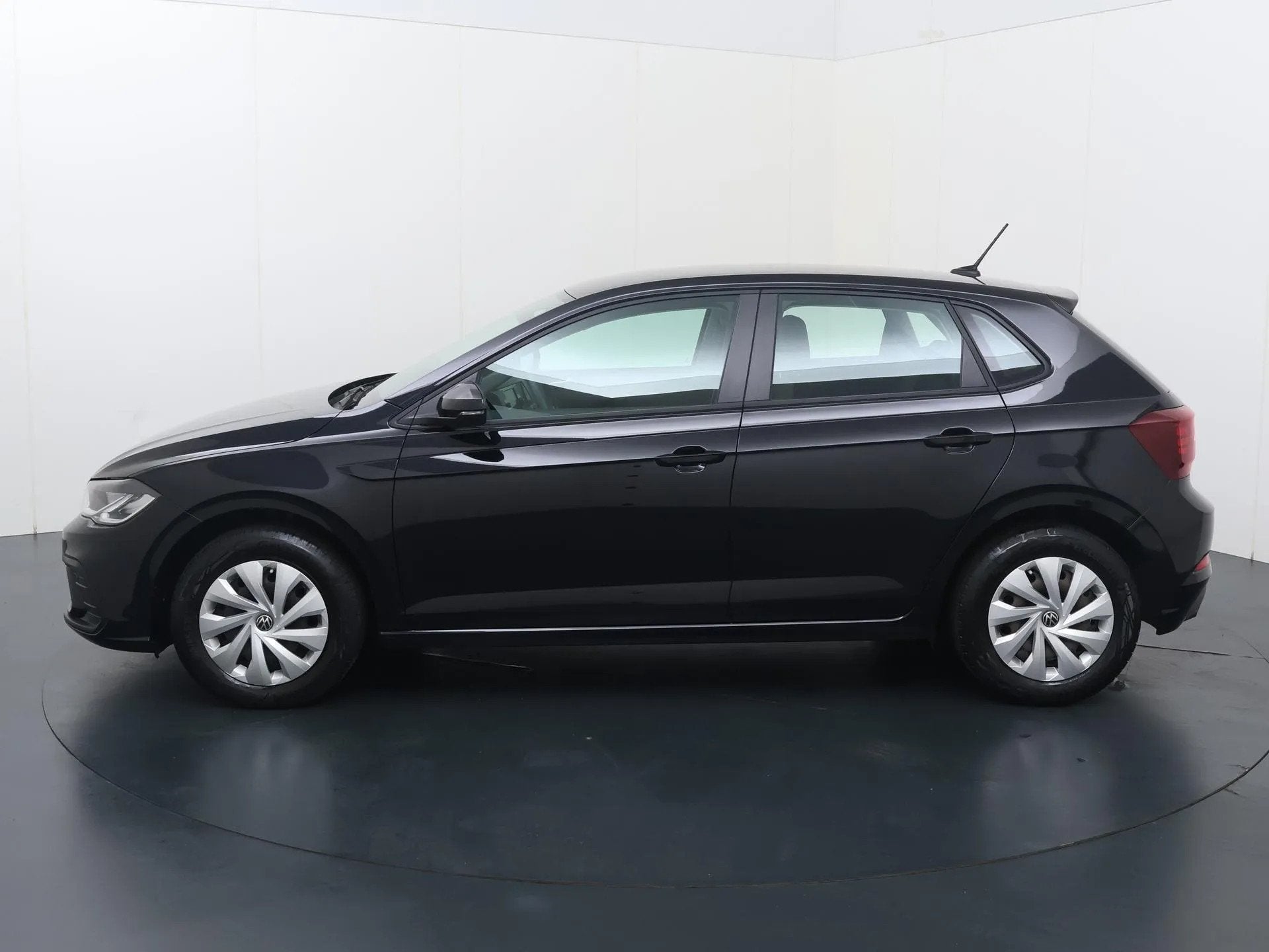 Volkswagen Polo 1.0 TSI Polo (bj 2022), Start-stop-systeem, Gebruikt, 1072 kg, Bedrijf
