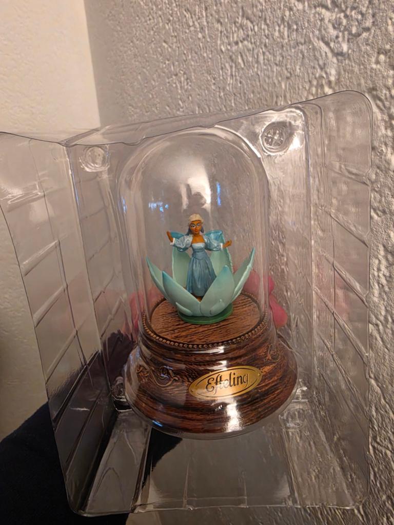 Ruilen voor efteling pins of iets anders., Verzamelen, Efteling, Nieuw, Beeldje of Poppetje, Ophalen