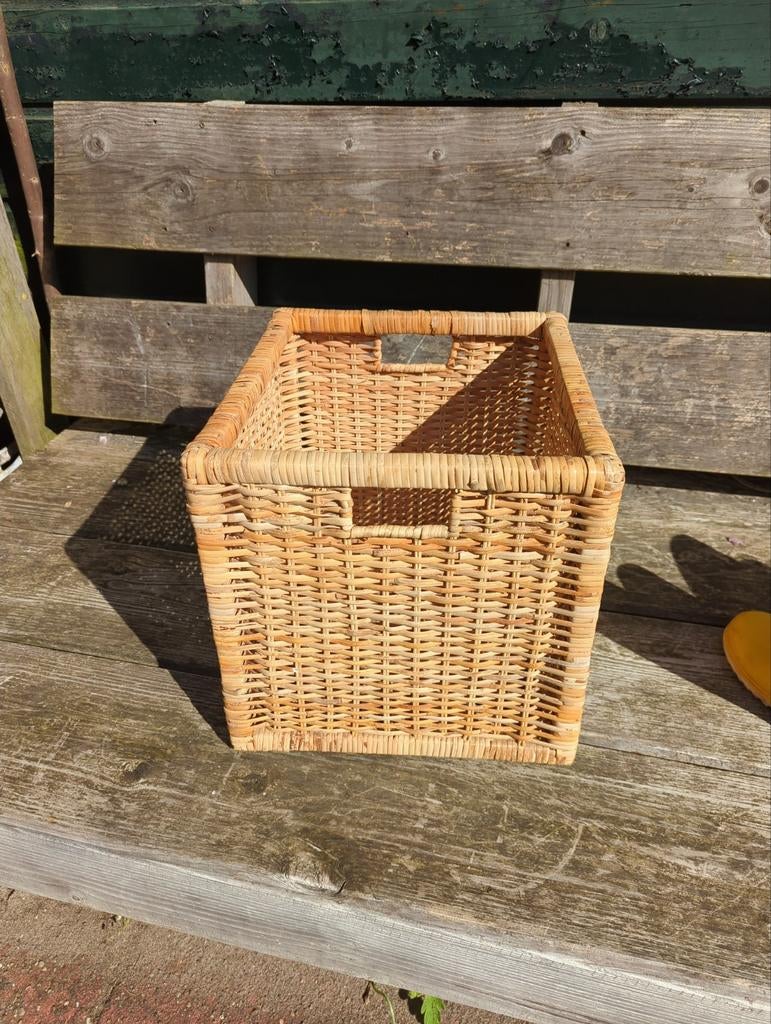IKEA mand voor Kalax kast opberger, Ophalen, Gebruikt, Meerkleurig, Overige stijlen