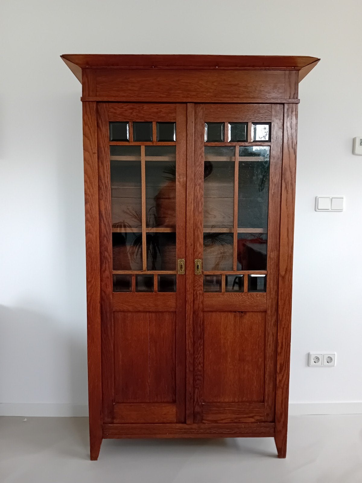 Art Deco Houtenkast met Glazen Deuren, Ophalen of Verzenden