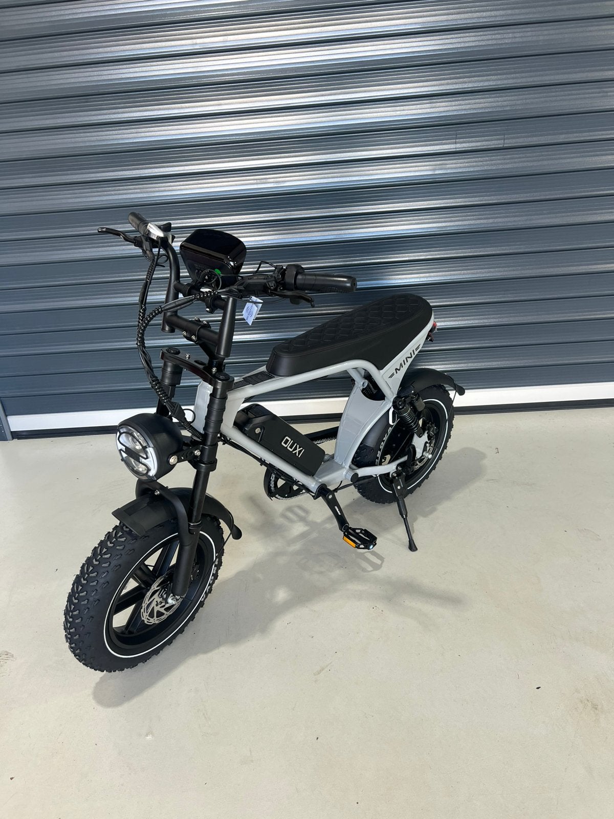 Fatbike v8 ultra mini, Fietsen en Brommers, Ophalen of Verzenden, Zo goed als nieuw, Overige modellen