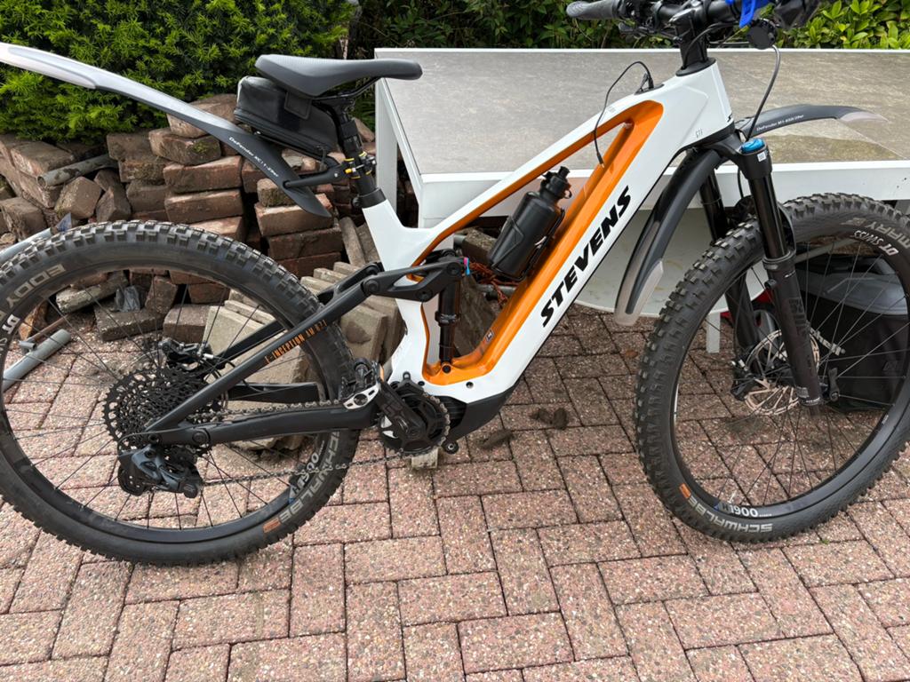 Stevens E-ATB, Fietsen en Brommers, Fietsen | Mountainbikes en ATB, Ophalen, Zo goed als nieuw