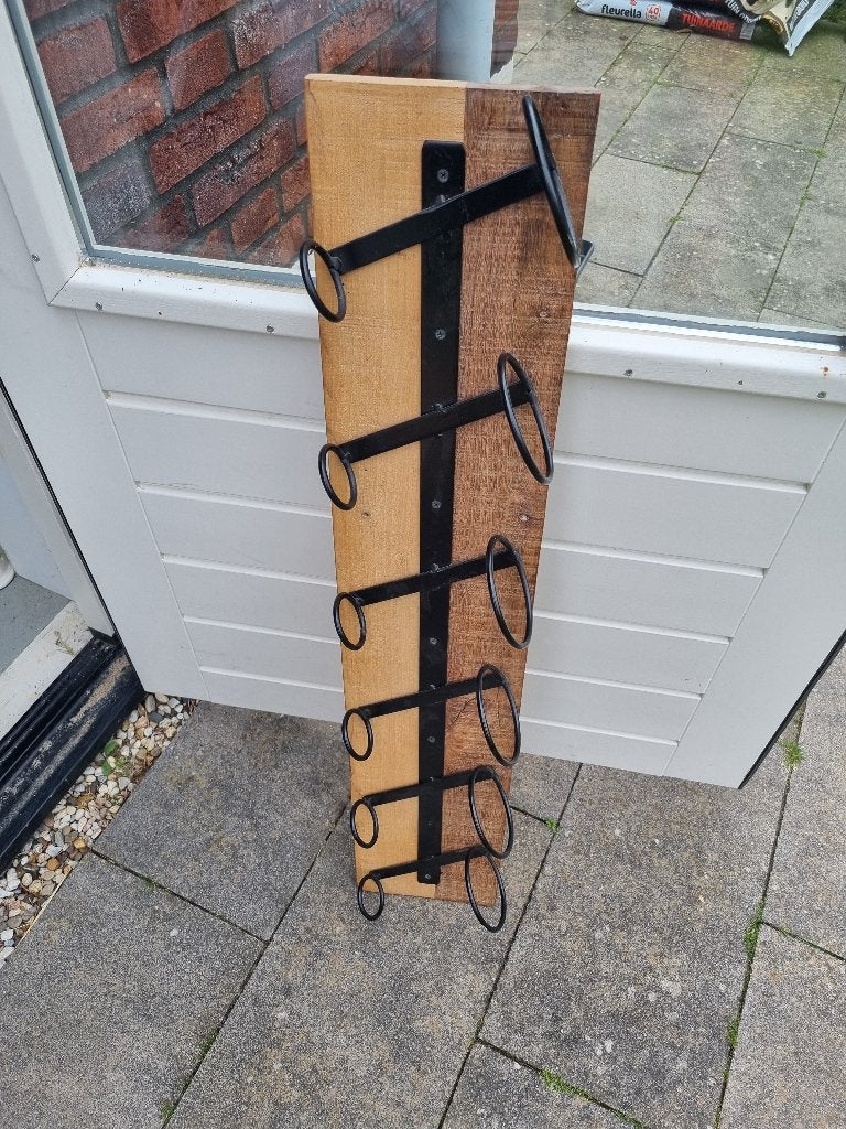 Wijnrek voor aan de muur, Ophalen, Zo goed als nieuw, Hout, 5 tot 15 flessen