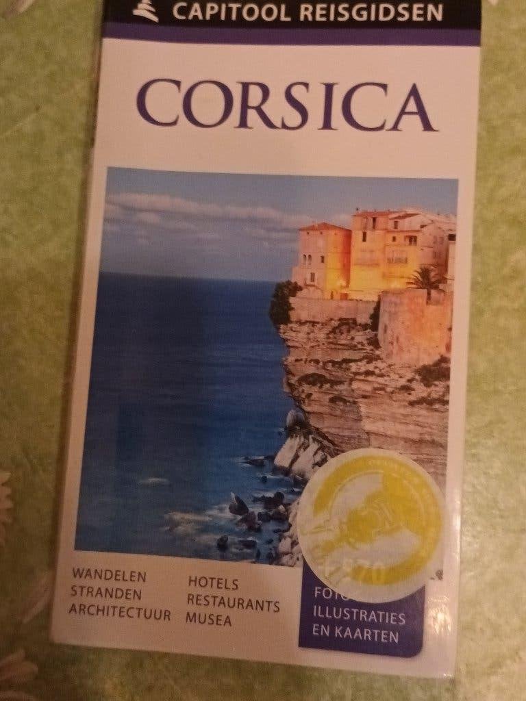 Corsica Frankrijk Capitool reisgids Ajaccio Middellandse Zee, Boeken, Reisgidsen, Capitool, Europa, Ophalen of Verzenden, Zo goed als nieuw