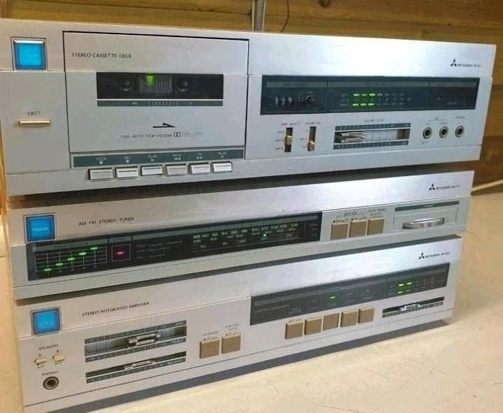 Mitsubishi set versterker da-u12 , tuner da-f12 , cass.deck, Ophalen of Verzenden, Gebruikt, Tuner of Radio, Overige merken