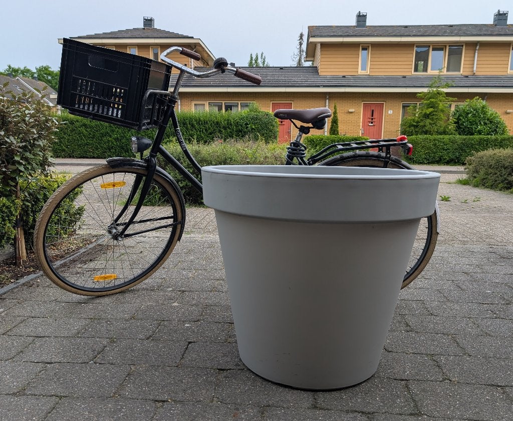 Grote Bloempot 190 liter, 80 cm breed, 67 cm hoog, Tuin en Terras, Bloempotten, Ophalen, Kunststof, 40 cm of meer, Rond