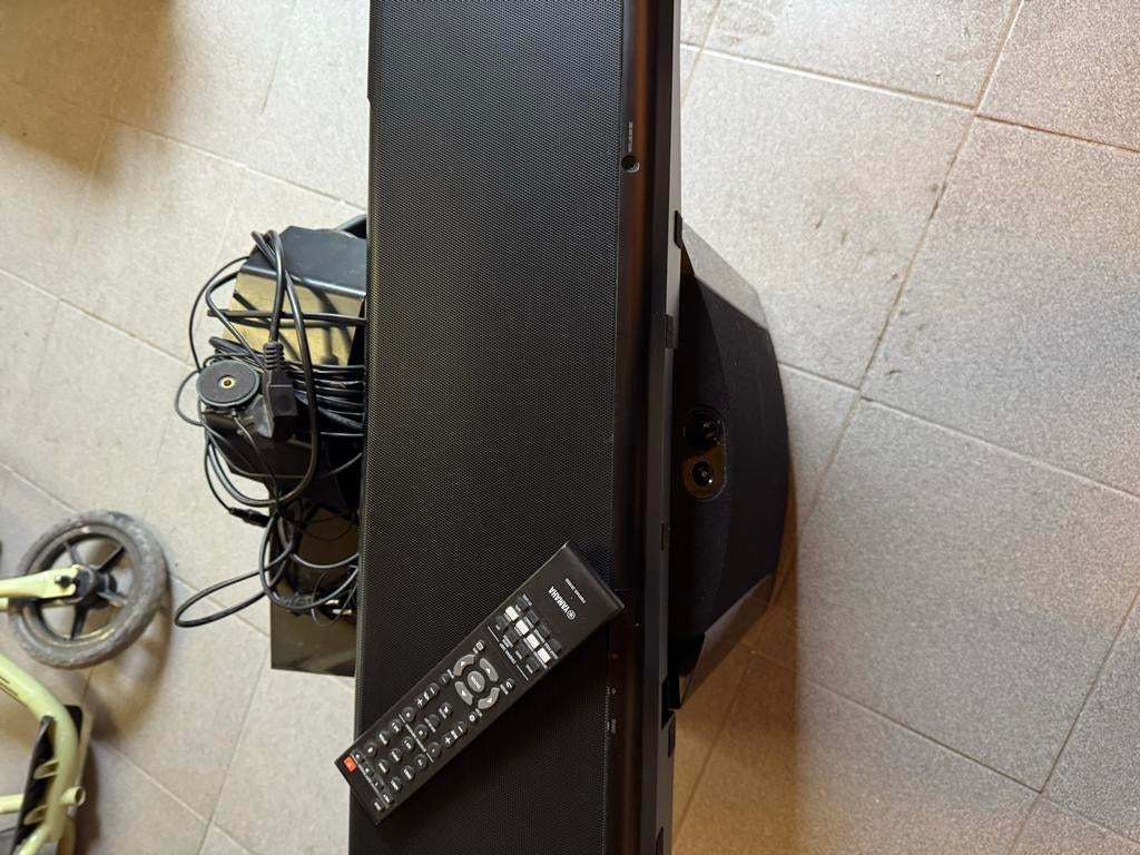 Yamaha YSP-5600 Soundbar met NS-SW300 Subwoofer, Gebruikt, Complete surroundset, 120 watt of meer, Ophalen