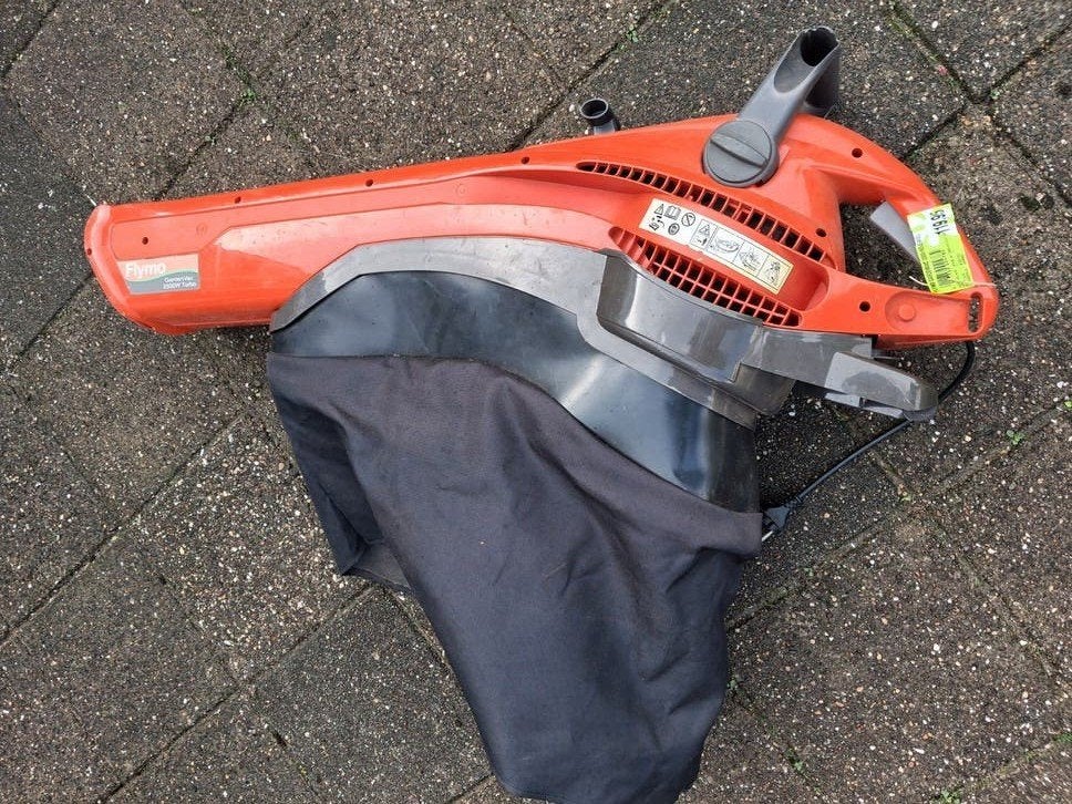 Bladblazer / -zuiger, Ophalen, Met opvangzak, Handgedragen, Zo goed als nieuw